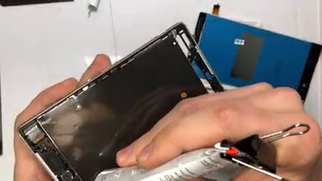 Sony E6533 Xperia Z3 - разборка, замена экрана / disassembly LCD replacement смотреть онлайн