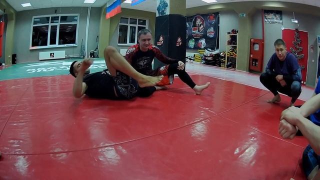 (УДУШЕНИЕ) Brasileiro Jiu-jítsu г.Ноябрьск 25.12.2019 смотреть онлайн