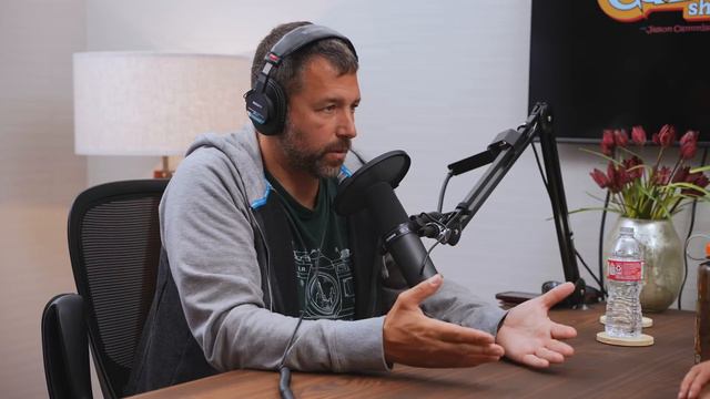 A Ban On Electric Vehicles — The Carmudgeon Show with Jason Cammisa and Derek from ISSIMI Ep. 61 смотреть онлайн