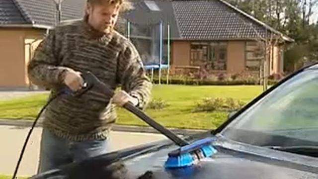 Моечная щетка горизонтальная со скребком.flv смотреть онлайн