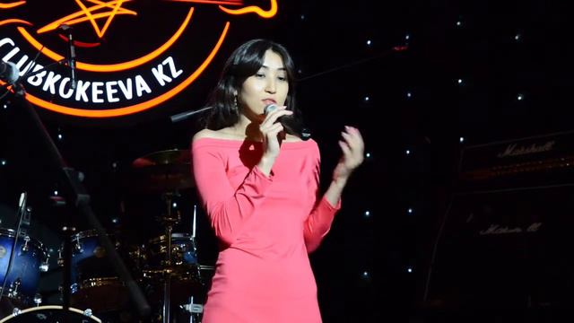 Шоу "Историй Большого Города" - Альмира Намазбаева смотреть онлайн