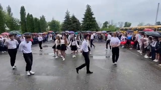 Вальс 23.05.23 смотреть онлайн