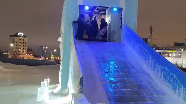 Катание на горках Астаны смотреть онлайн
