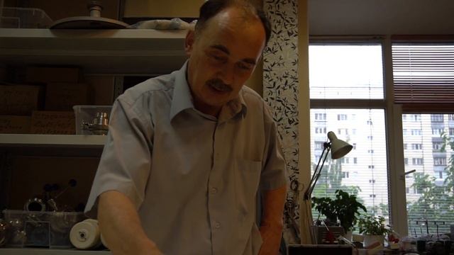 Тараканья Ферма своими руками. Тараканы в Швейной Машине Ягуар смотреть онлайн