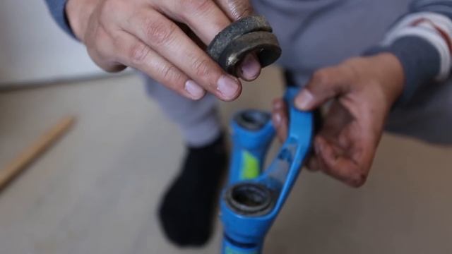 ROCKSHOX RECON ЧИСТКА И ЗАМЕНА МАСЛА