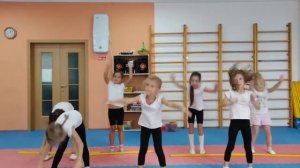 Комплекс общеразвивающих упражнений с гимнастической палкой для детей 5-7 лет.