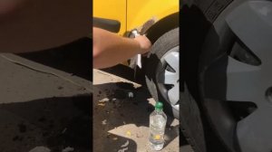 Заделываем пеной дыры на Hunday Getz