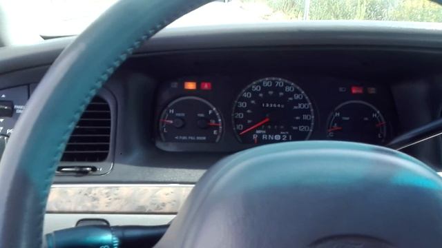 Ford Crown Victoria LX смотреть онлайн
