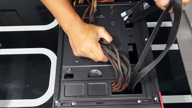 Ryzen 3 2200G with Gigabyte A320 S2H, Palit GTX 1050 TI смотреть онлайн
