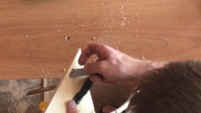 Как отпилить ровно без торцовочной пилы, поворотное стусло. смотреть онлайн