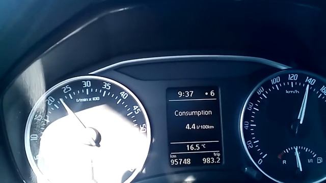Skoda Octavia II FL - 2.0 TDI 140 (103 kw) - Consumption смотреть онлайн