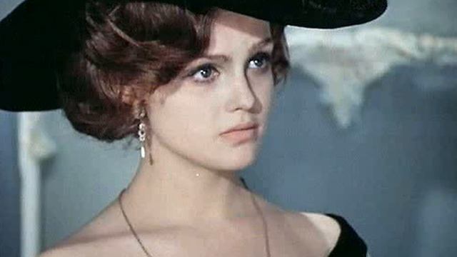 ЕЁ ТЕЛО НАШЕЛ СЫН! УШЛА ВСЛЕД ЗА МУЖЕМ \ Не смогла пережить разлуку!  Новости шоу бизнеса, шоубиз