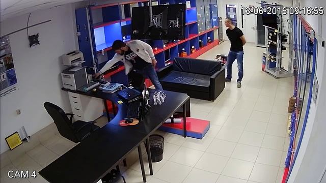 Dahua DH-HAC-HDW1000RP-0280B-S2 ЧБ + Переключение в Цвет смотреть онлайн