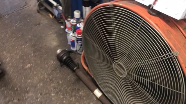 How To Check And Add Correct Amount Of Oil On Hyundai Sonata 2011 +