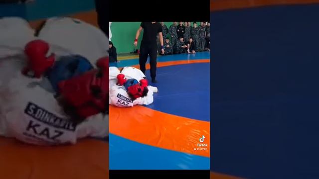 Дынкабыл Султанали Мастер спорта рукопашный бой 18+ смотреть онлайн