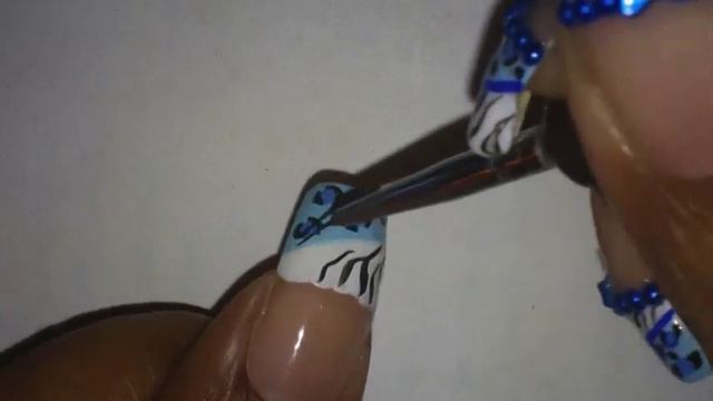 NOTW: Blue Leopard & Zebra Nail Art Design смотреть онлайн