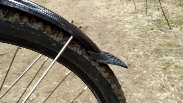 Установка полноразмерных пластиковых крыльев на велосипед MTB 29/2.1" смотреть онлайн