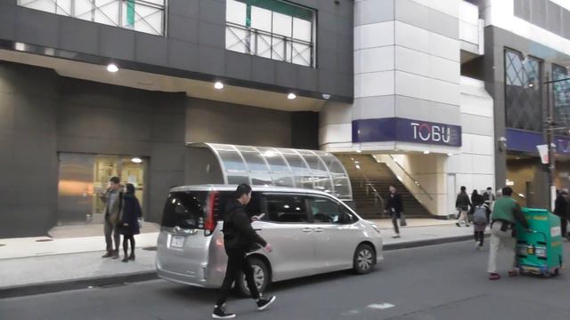 IKEBUKURO (池袋) TOKYO | Sunshine City | MANGA Cafes and SHOPPING {Tokyo Tourist Guide} смотреть онлайн