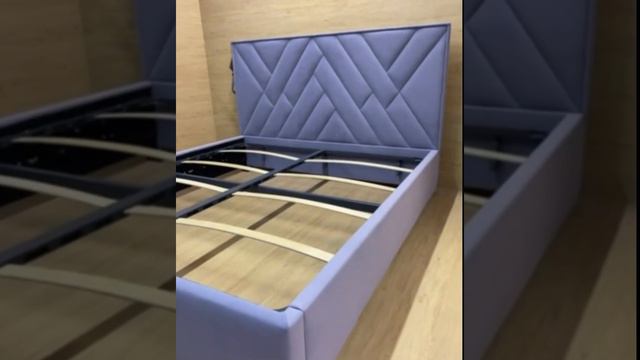 Мягкая двуспальная кровать L025 с подъёмным механизмом #кроватьдвухспальная #мягкиекровати смотреть онлайн