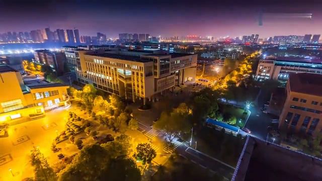 Hubei University of Technology (Promotional Video) - 湖北工业大学宣传片 超清720P смотреть онлайн