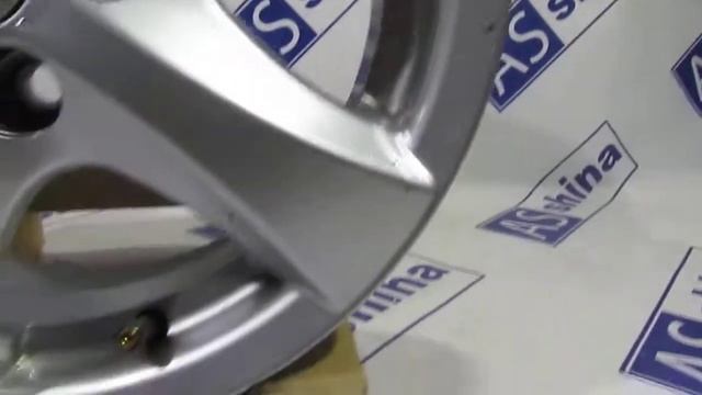 диск бу литой неоригинальный Skoda R 14 J5.5 5x100 - 0008134FAL1VID