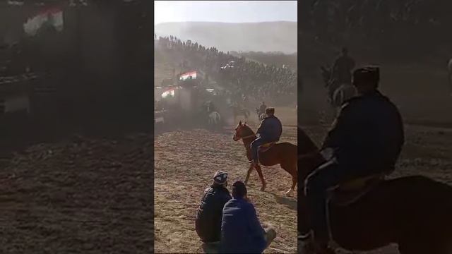 Сарвар полвон асп бо ном Лочин аспи Бобои Худойназар дехаи Кучкина Деваштич смотреть онлайн