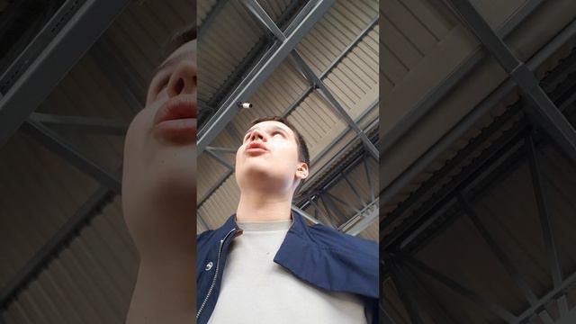 05.05.2023. День Вкусных и Точек. Мы с семьёй заказали Вкусно и Точка вместо Бургера Кинга гов**!!! смотреть онлайн