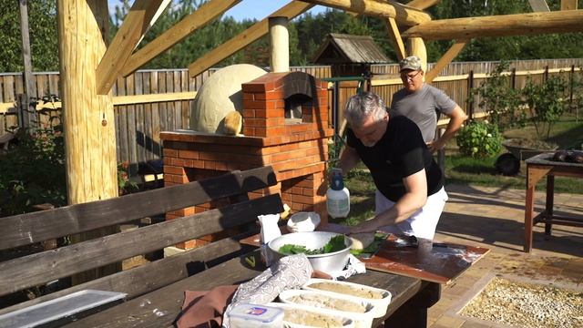 Выпечка ржаного хлеба в помпейской печи. Спас-Клепики. смотреть онлайн