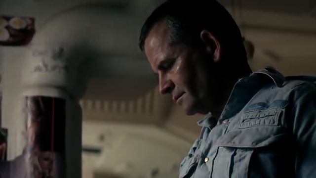 Alien: Ash Attacks Ripley