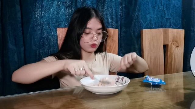 Edible Slime смотреть онлайн