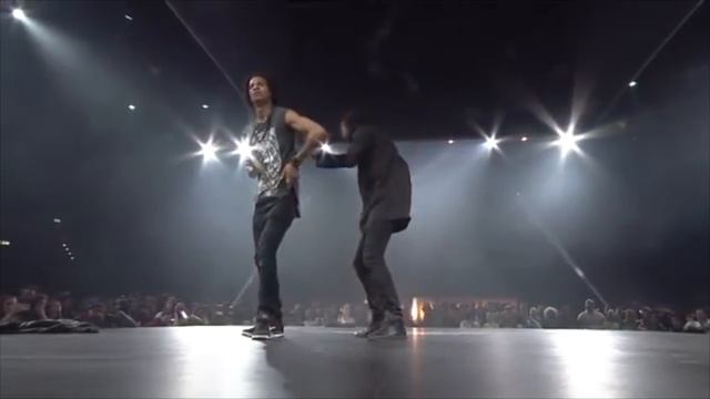 || LES TWINS || 11 FIRE clips I watch on repeat (battle, freestyle/choreo compilation) #lestwins ? смотреть онлайн