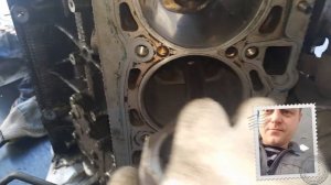 Устраняем задиры 8ми цилиндров AUDI Q7 4.2 FSI. Клин мотора устраняем.