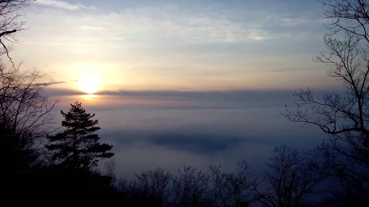 Fog morning in mountain Туманное утро под Собер Башем 16 02 14 смотреть онлайн