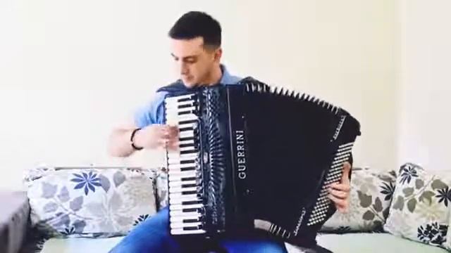 Lapovka nova-Milos Sekularac смотреть онлайн