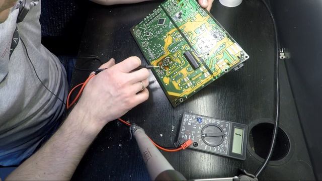 Телевизор LG не включается \ Ремонт блока питания смотреть онлайн