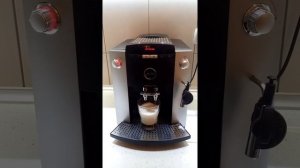 Jura Impressa f50 cappuccino