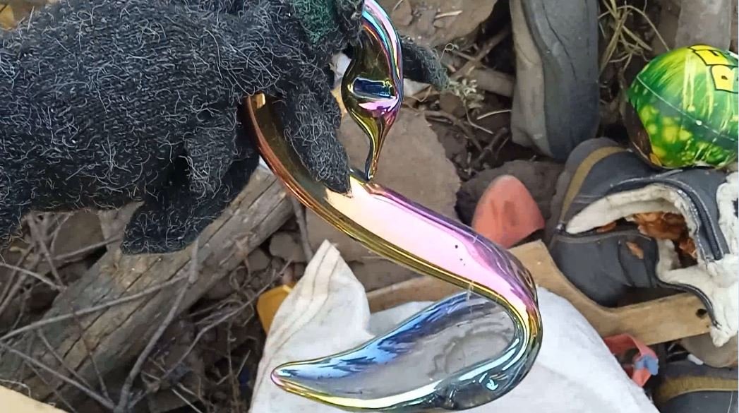 Поход на свалку №1.Люди продолжают выкидывать на свалку ценные вещи смотреть онлайн