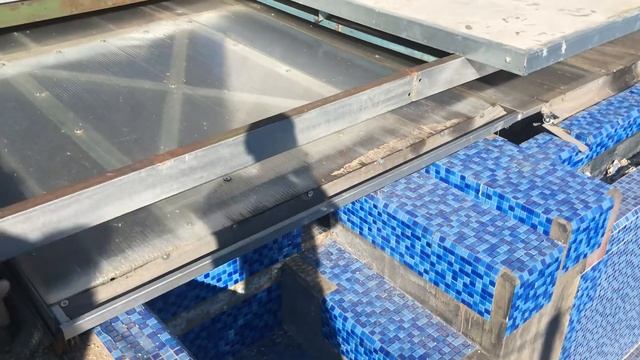 Продолжаем строить уличный бассейн, неудобная Лестница, будем строить другую. смотреть онлайн