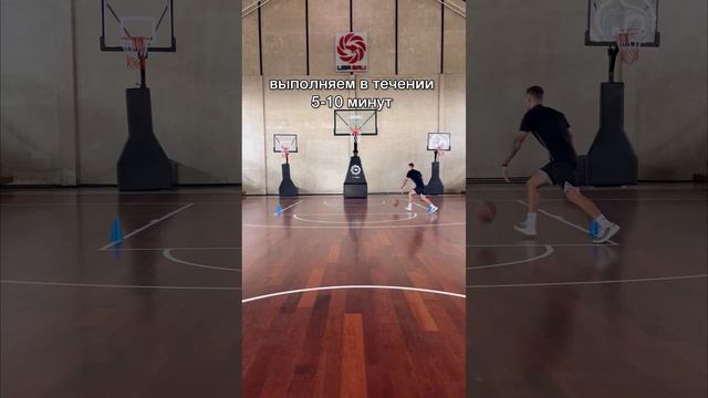 Вариант разминки для баскетболиста. Как размяться баскетболисту #баскетбол смотреть онлайн