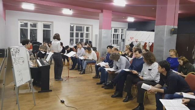 Занятие оперного хора Музыкального театра-студии "Резонанс". Постановка оперы "Снегурочка". смотреть онлайн