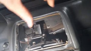 Установка двух магнитол и подключение между собой.