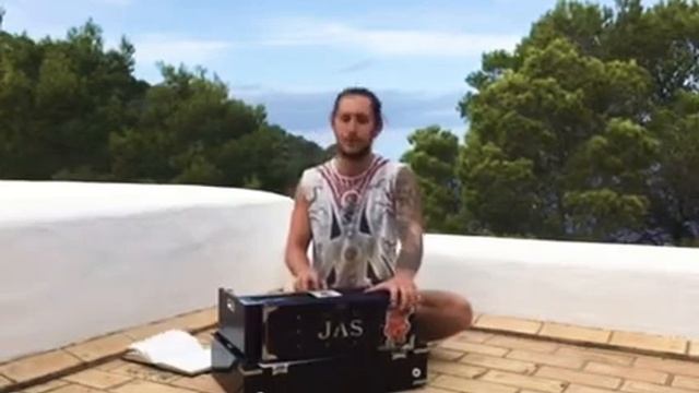The Gayatri Mantra смотреть онлайн