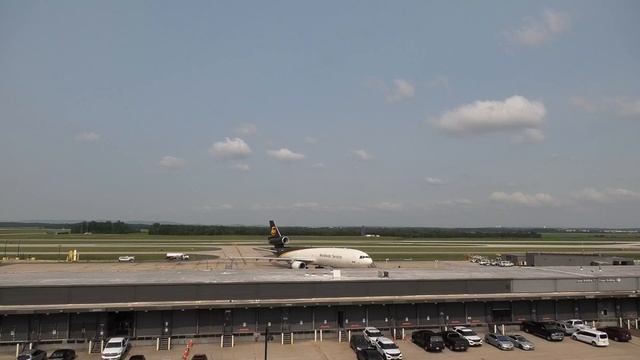 ?LIVE 4K PLANE SPOTTING at Washington Dulles International Airport (IAD) смотреть онлайн