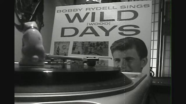 BOBBY RYDELL: LIVING DOLL смотреть онлайн