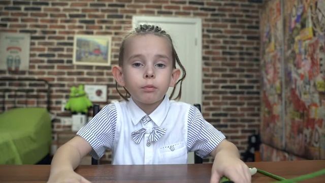 Какой лучший подарок на 8 марта! Что подарить? Новые вайны • Смешные дети, приколы, юмор и скетчи! смотреть онлайн