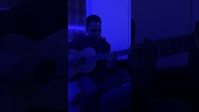 И любовь и сон на гитаре