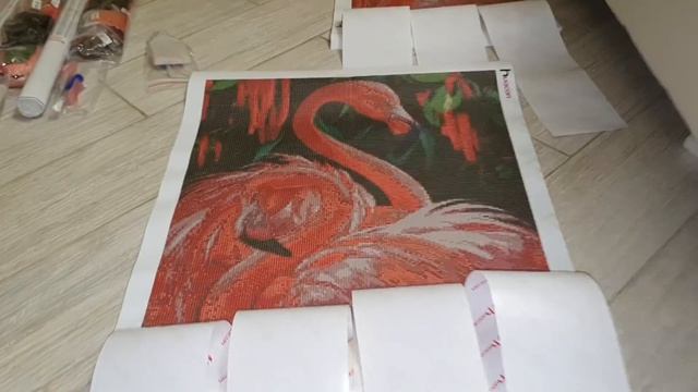 ПРОСТО ОБАЛДЕННЫЕ ФЛАМИНГО! Картины из страз! Обзор/ Сравнение размеров. Алмазная вышивка Инна Дани смотреть онлайн