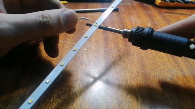 Как своими руками припаять smd диод. Ремонт светильника. Smd пайка. Дёшевый ремонт. Припаять smd смотреть онлайн