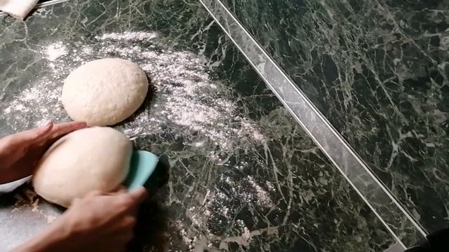 Пшенично подовый хлеб на закваске