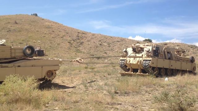 U.S Army M88 70 Ton Winch Recovery смотреть онлайн